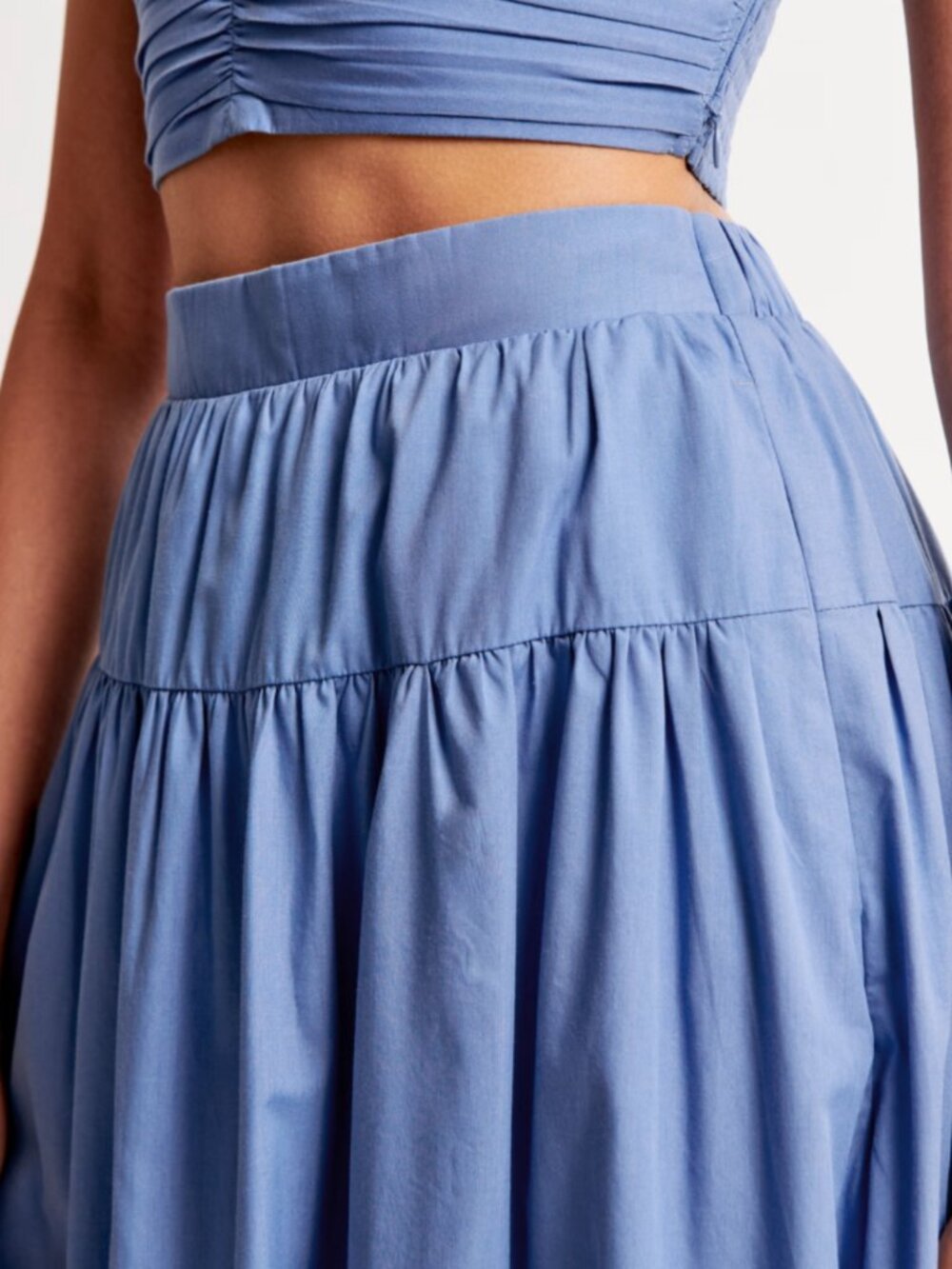 NWT Abercrombie & Fitch Blue Poplin Tiered Maxi Skirt in Women's Large - Picture 4 of 14